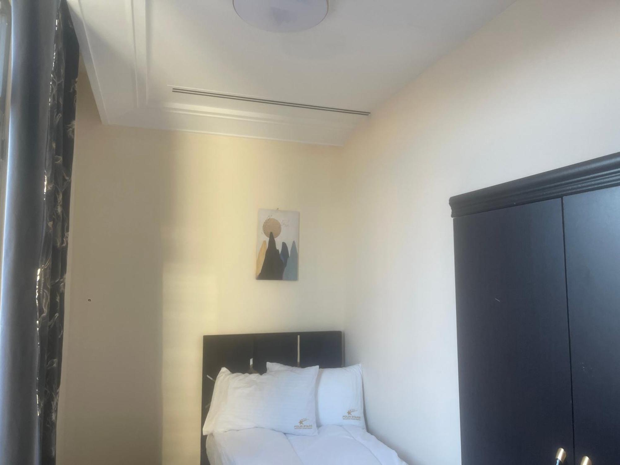دبي Four Stars Hostel المظهر الخارجي الصورة