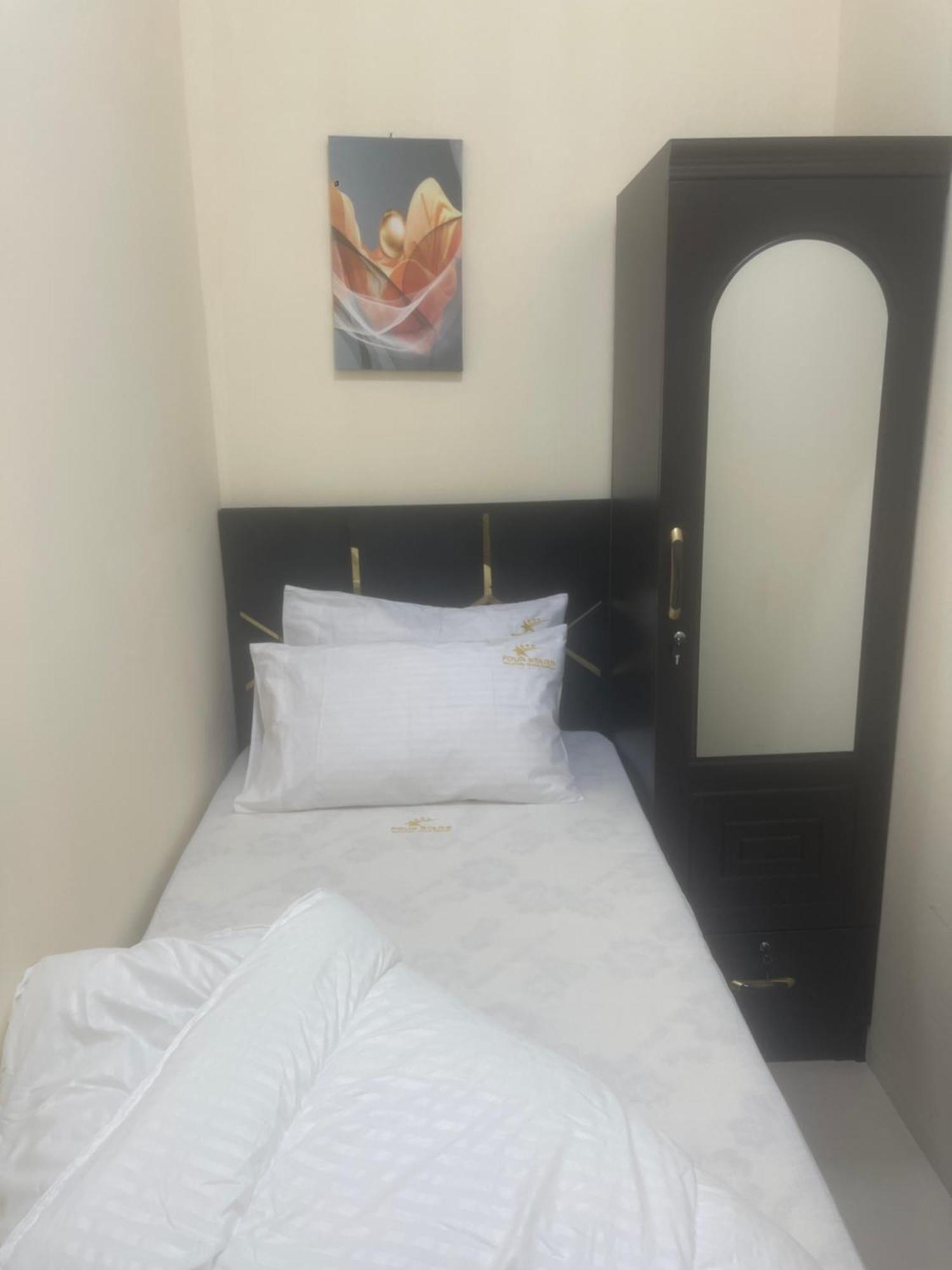 دبي Four Stars Hostel المظهر الخارجي الصورة