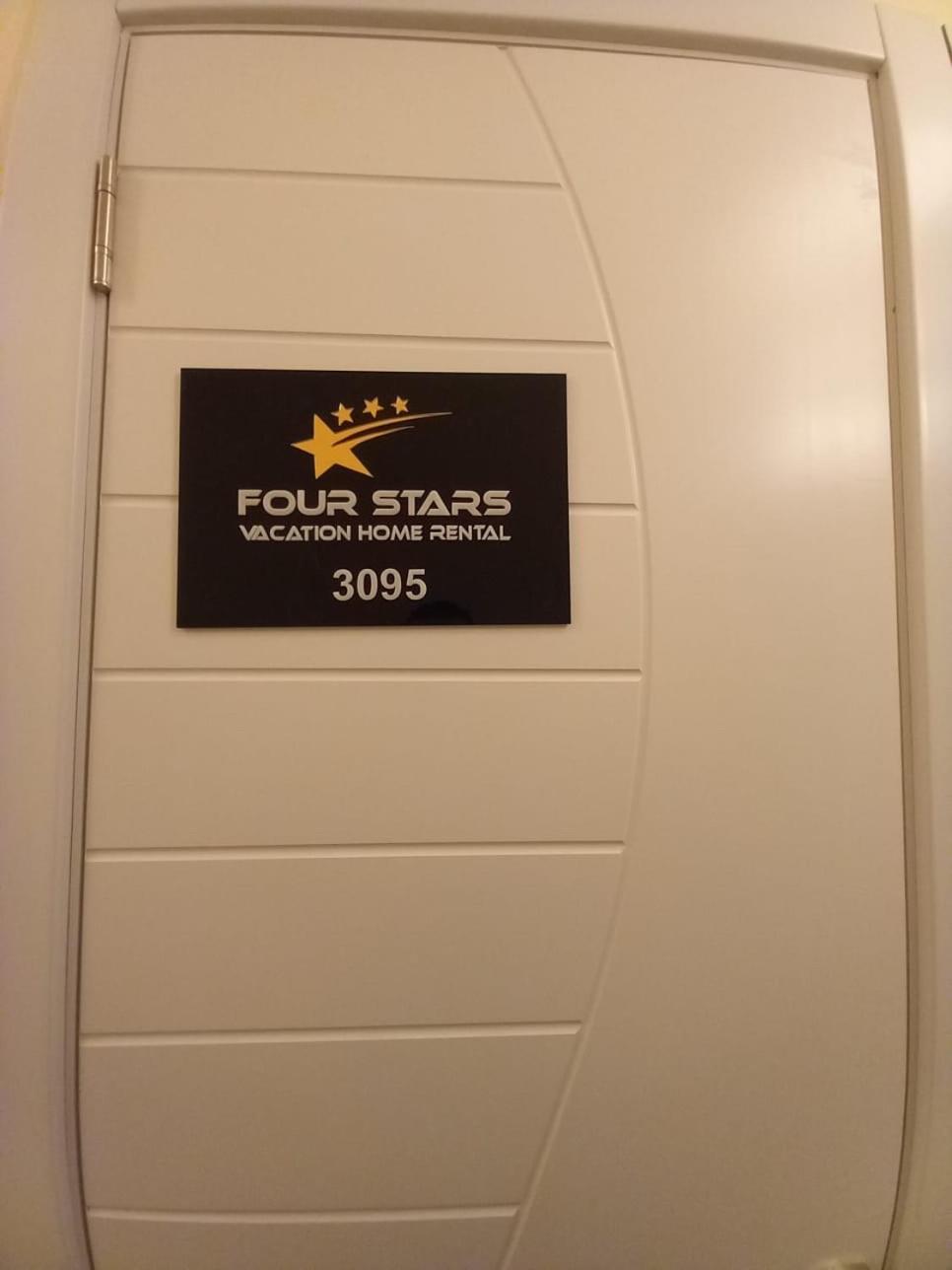 دبي Four Stars Hostel المظهر الخارجي الصورة