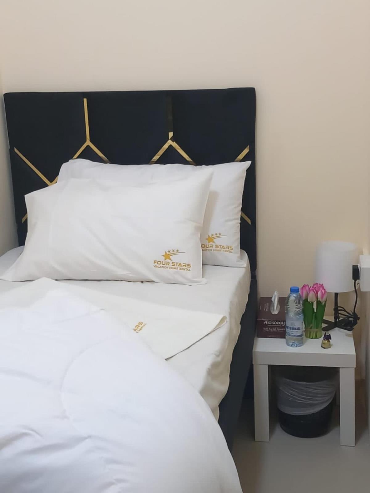 دبي Four Stars Hostel المظهر الخارجي الصورة